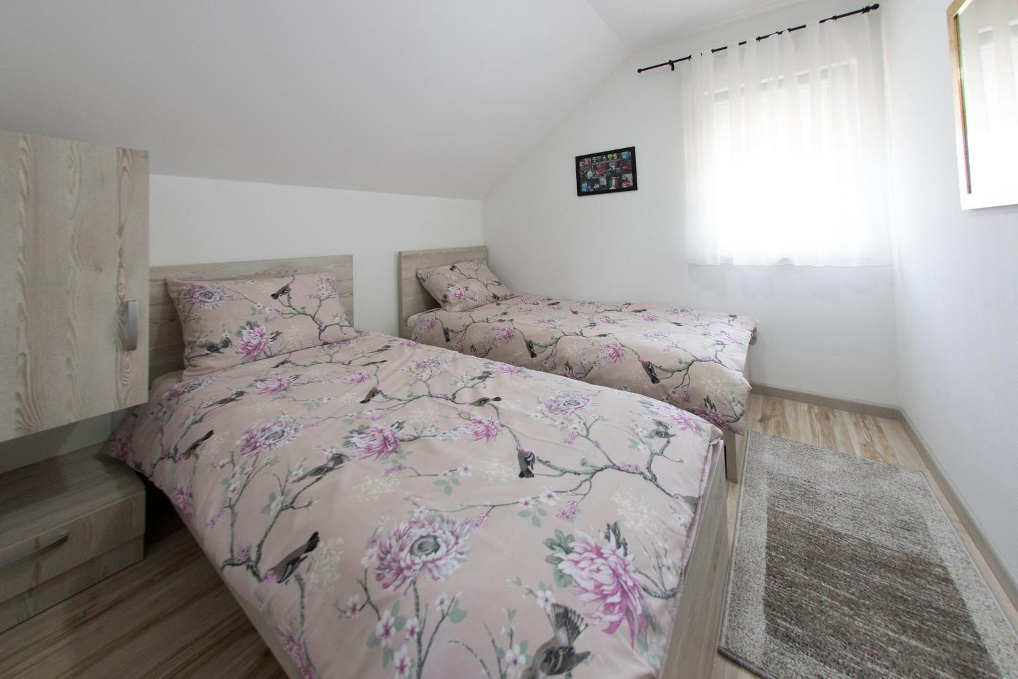 Apartment Kalimero Otočac Exteriér fotografie