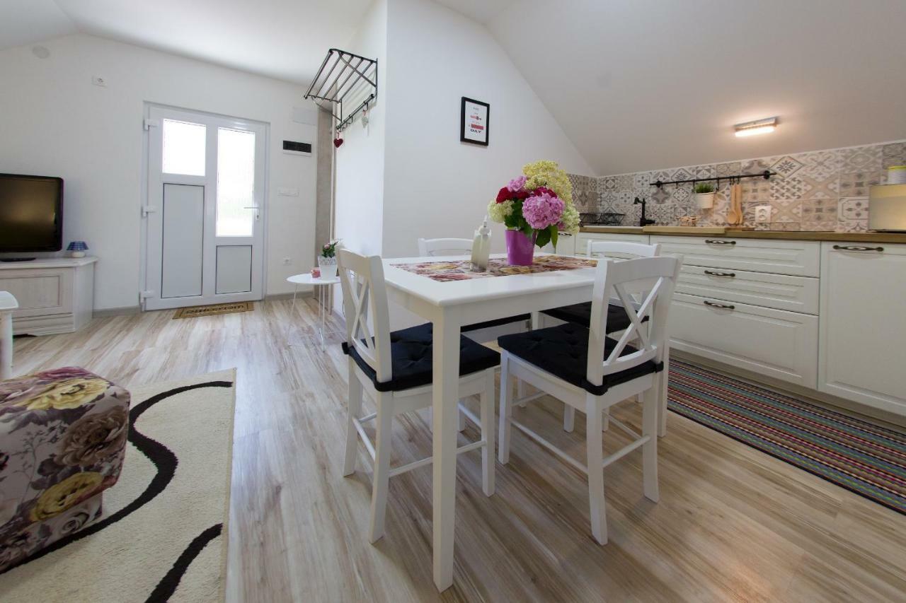 Apartment Kalimero Otočac Exteriér fotografie